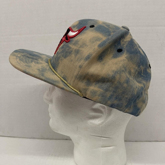 Hardwood Classics Mitchell & Ness NBA Chicago Bulls Bleached Denim Snapback Hat - Picture 4 of 8